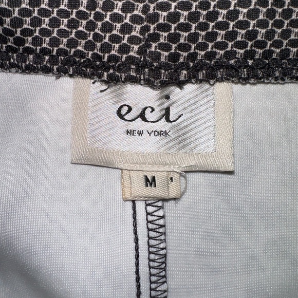 Women's Lace Look Pencil Skirt by ECI New York Size Medium Office Church Formal - Picture 3 of 9